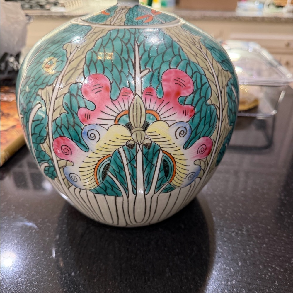 Meet your Posher, Ariana